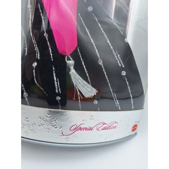1998 Happy Holidays Barbie Doll Special Edition Mattel No. 20200 NEW NBRB - Picture 4 of 7